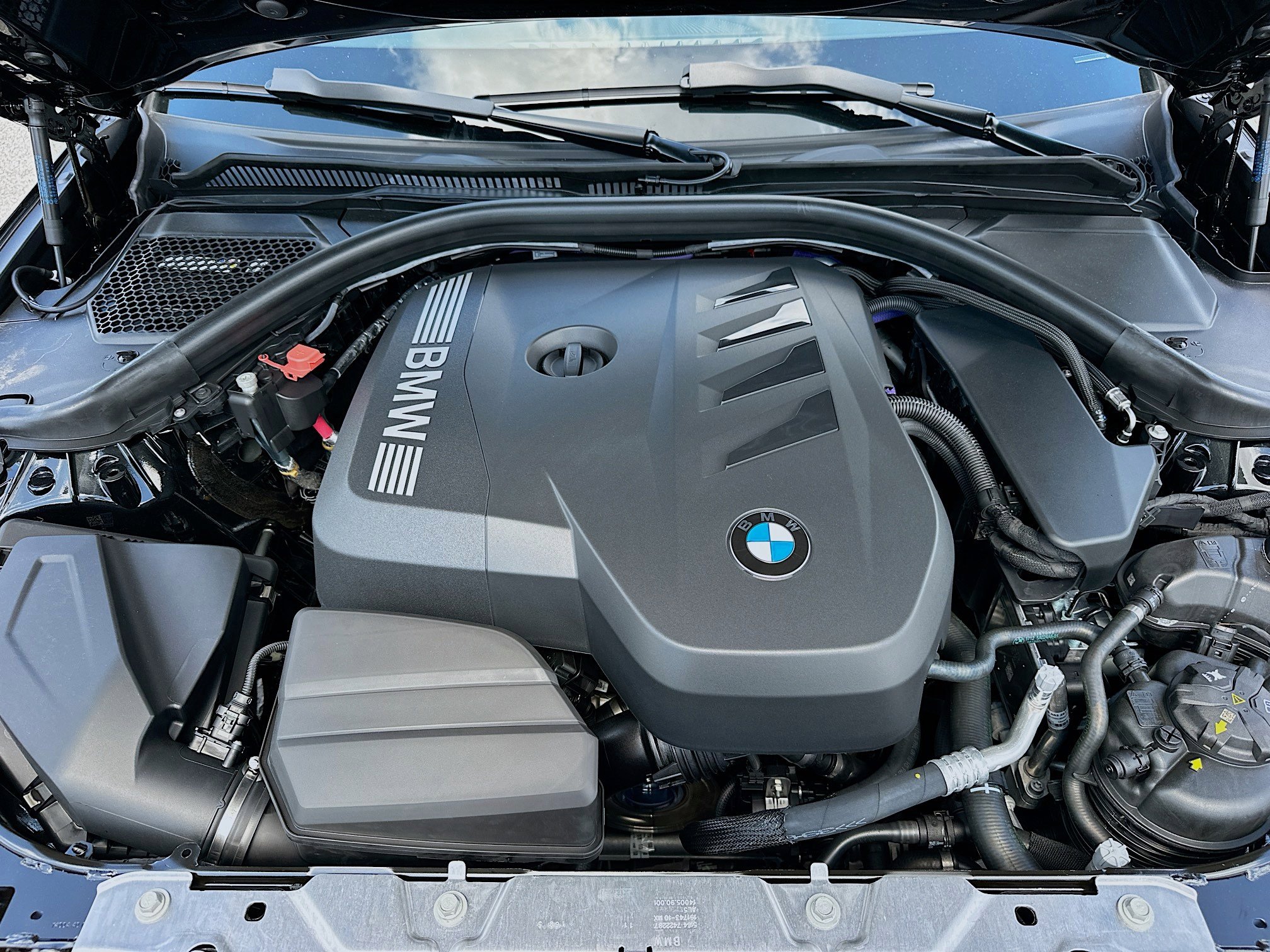 2025 Bmw 330i photo 27