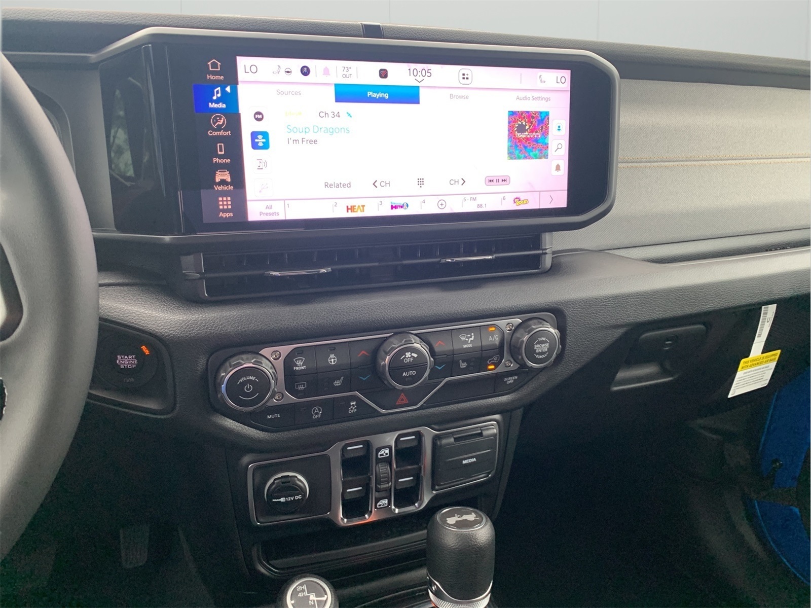 2025 Jeep Wrangler Sport S photo 19