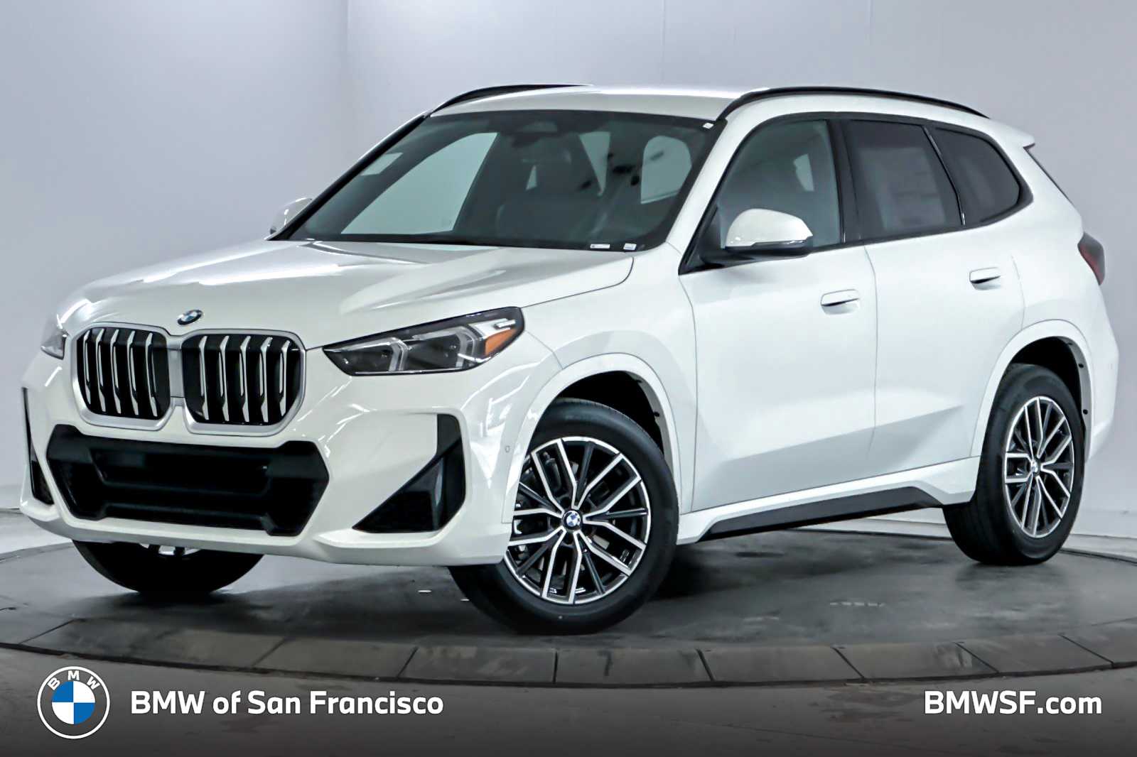 2026 BMW X1 28i's photo