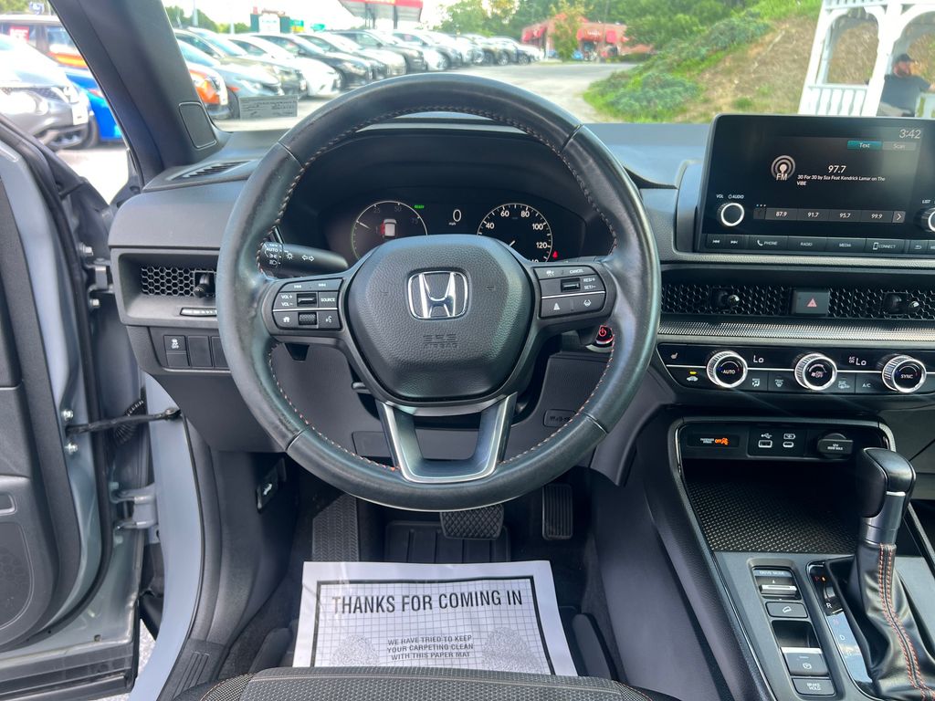 2023 Honda CR-V Hybrid Sport photo 13