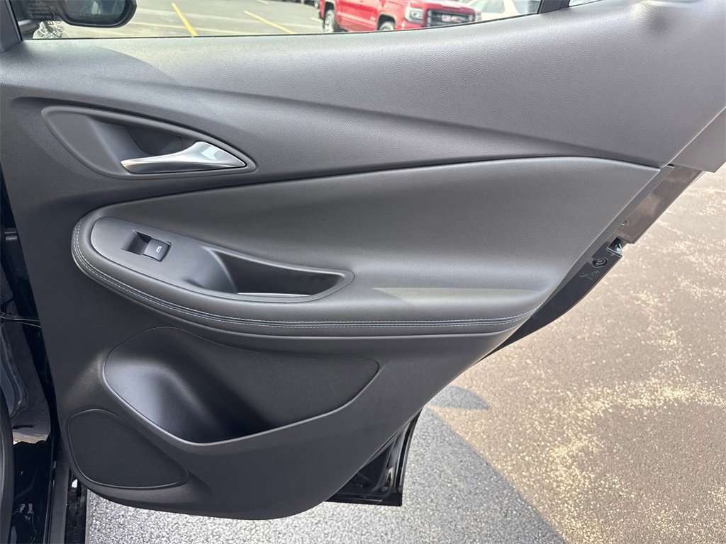 2026 BUICK ENCORE GX - Image 31