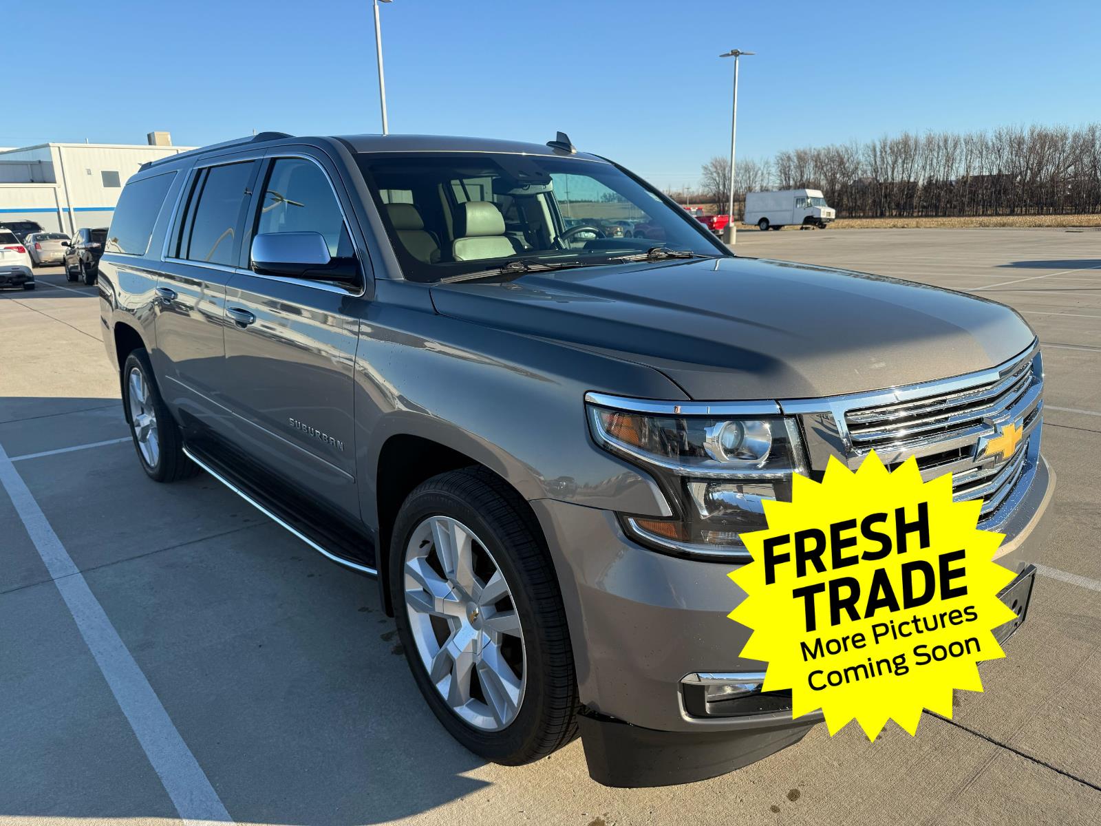 2017 Chevrolet Suburban Premier photo 3