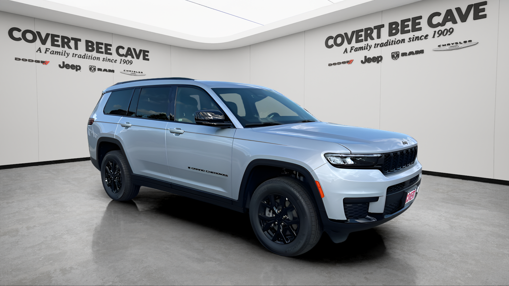 2025 Jeep Grand Cherokee L Altitude's photo