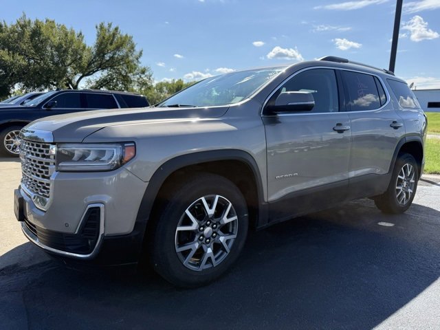 2023 Gmc Acadia SLT photo 2