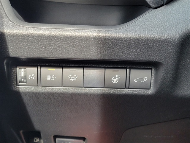 2021 Toyota RAV4 Prime XSE photo 26
