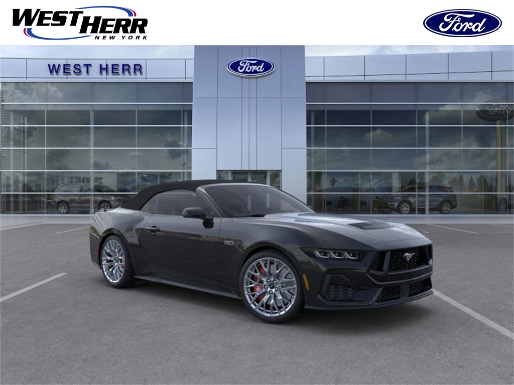 2025 Ford Mustang GT Premium's photo