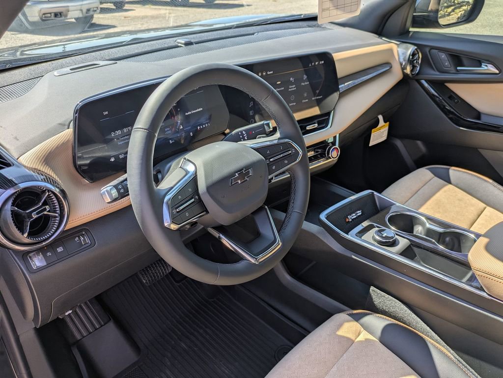 2026 Chevrolet Equinox ACTIV photo 11