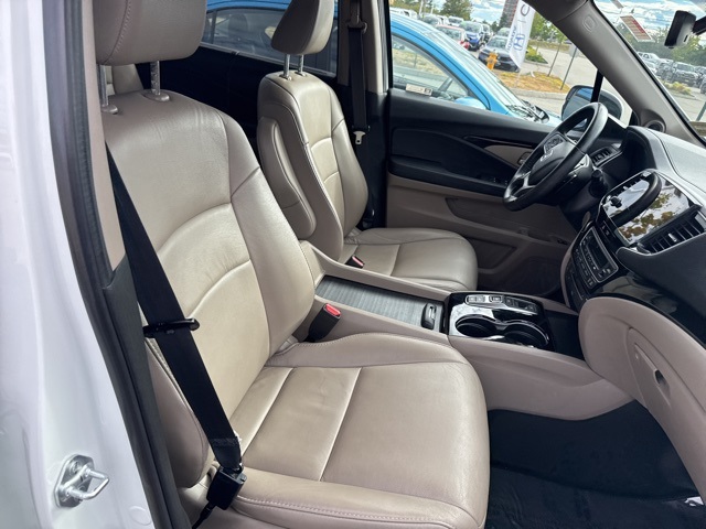 2021 Honda Pilot Touring photo 7