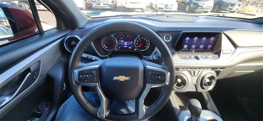 2022 Chevrolet Blazer 2LT photo 3