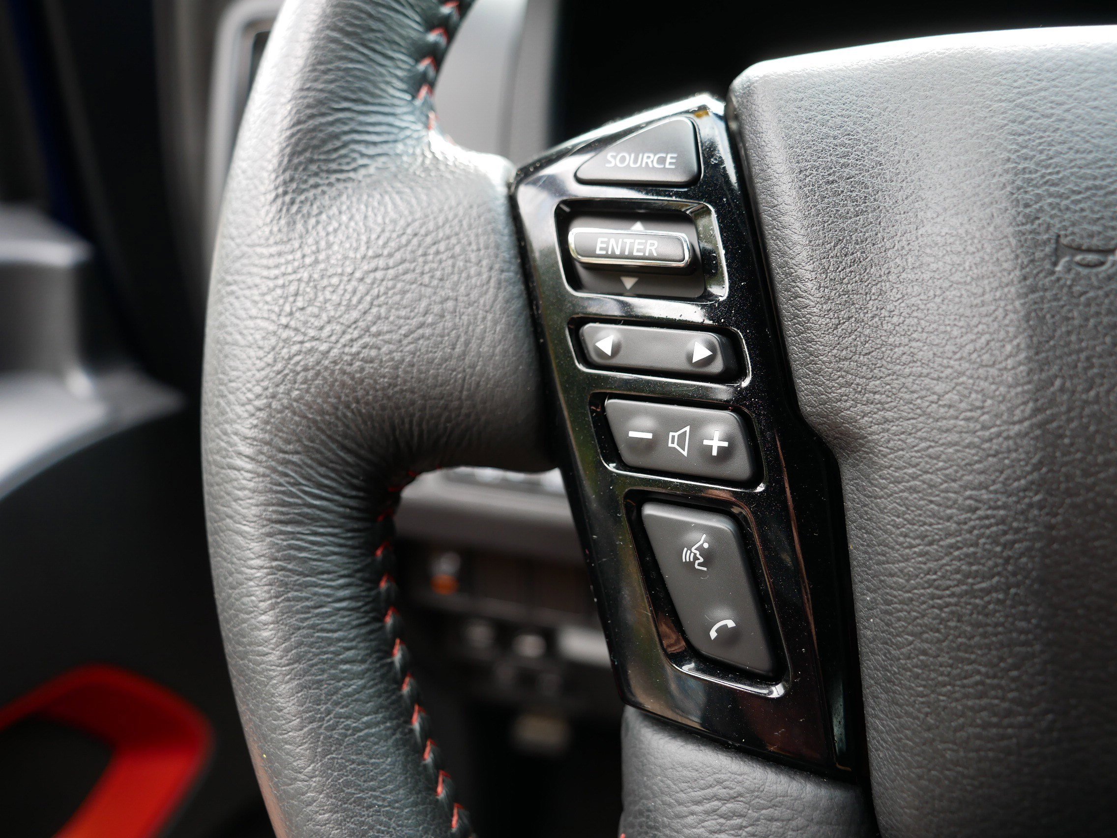 2022 Nissan Frontier PRO-4X photo 27