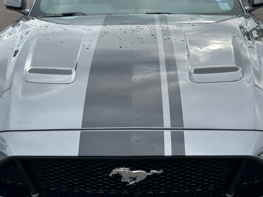 2022 Ford Mustang GT Premium photo 7