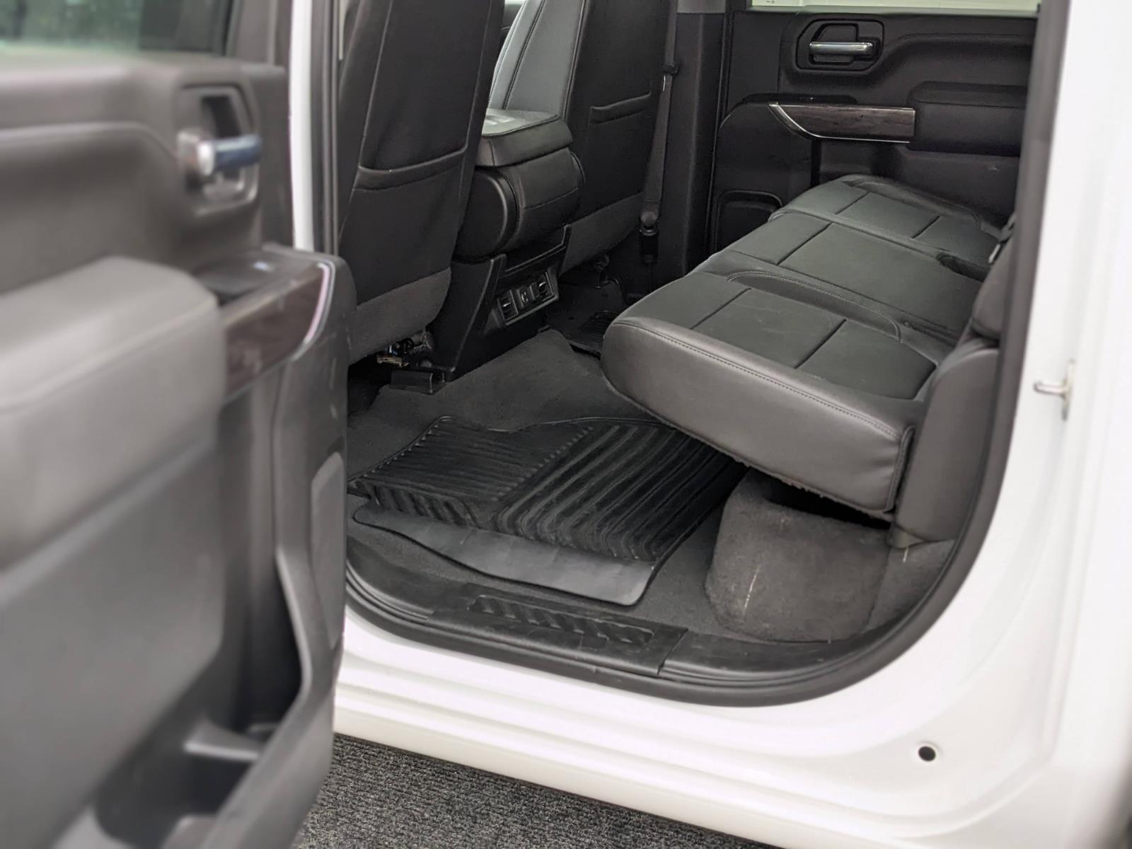 2022 Chevrolet Silverado 2500HD LTZ photo 19