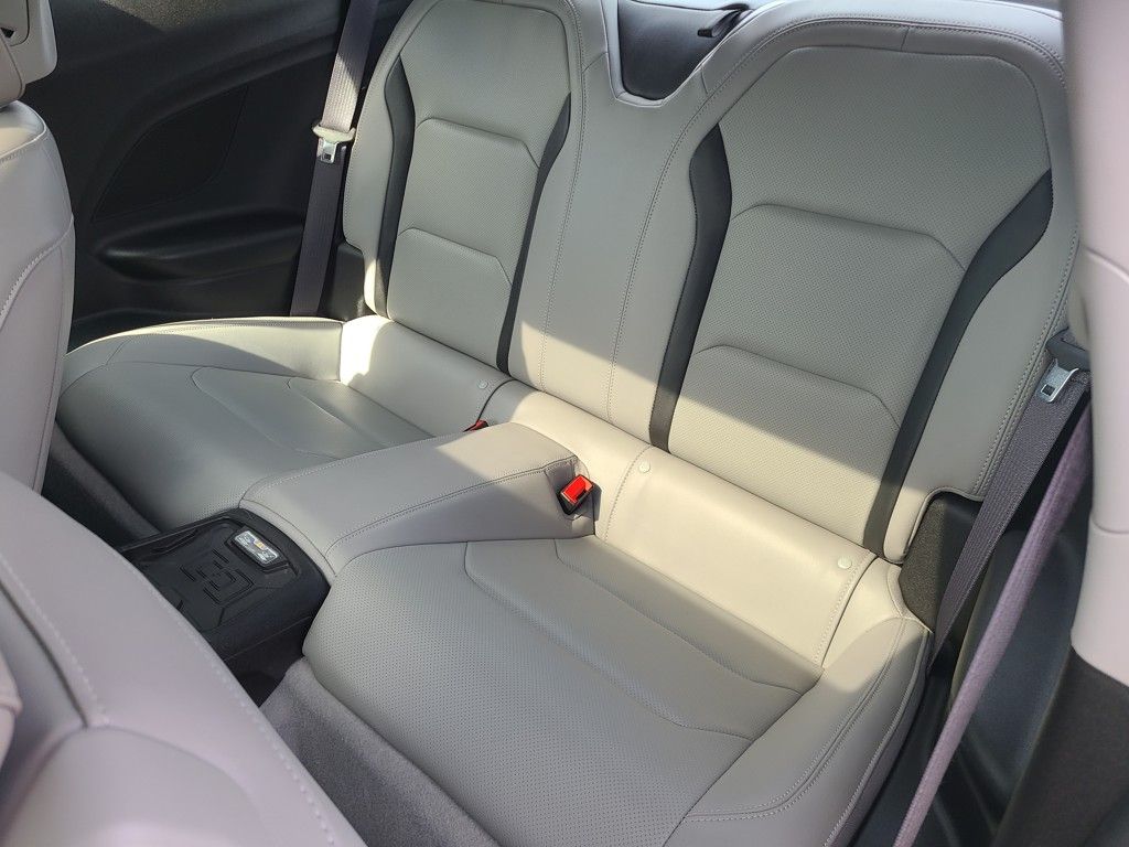 2016 Chevrolet Camaro 2SS photo 30