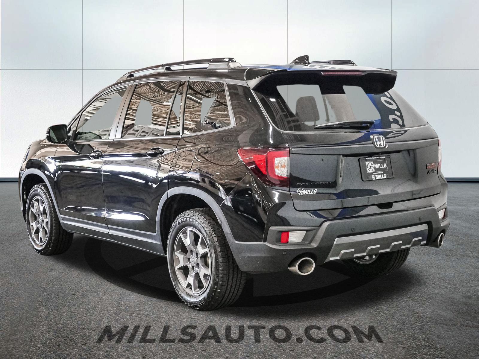 2022 Honda Passport TrailSport photo 4