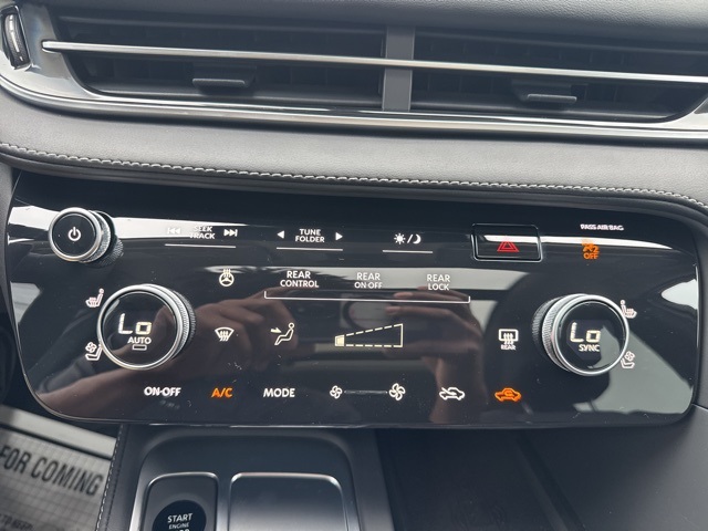 2026 Infiniti QX60 Luxe AWD photo 15