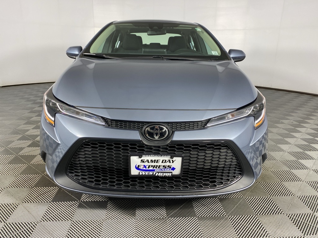 2021 Toyota Corolla LE Premium photo 2