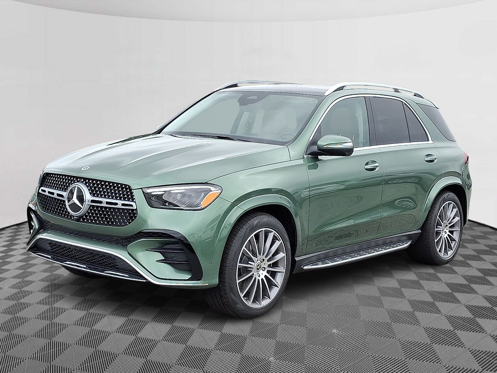 2025 Mercedes Benz GLE 350 4MATIC photo 3