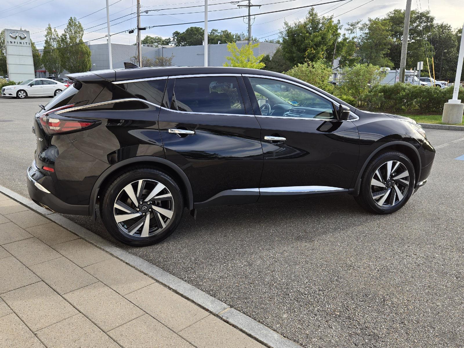 2023 Nissan Murano SL photo 14