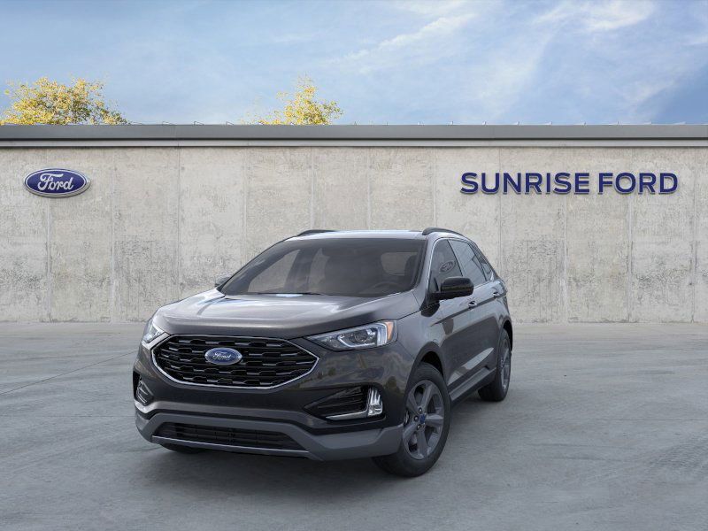2024 Ford Edge SEL photo 2