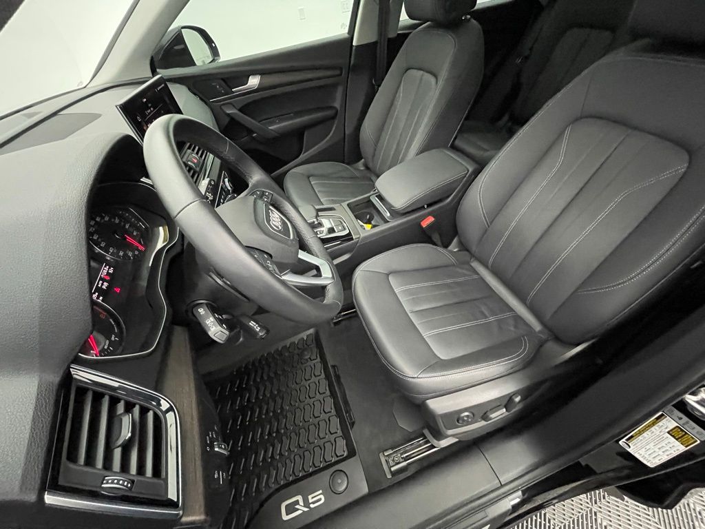 2022 Audi Q5 45 S line Premium photo 21