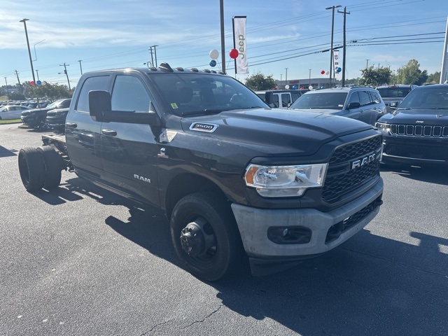 2021 Ram 3500 Tradesman photo 9