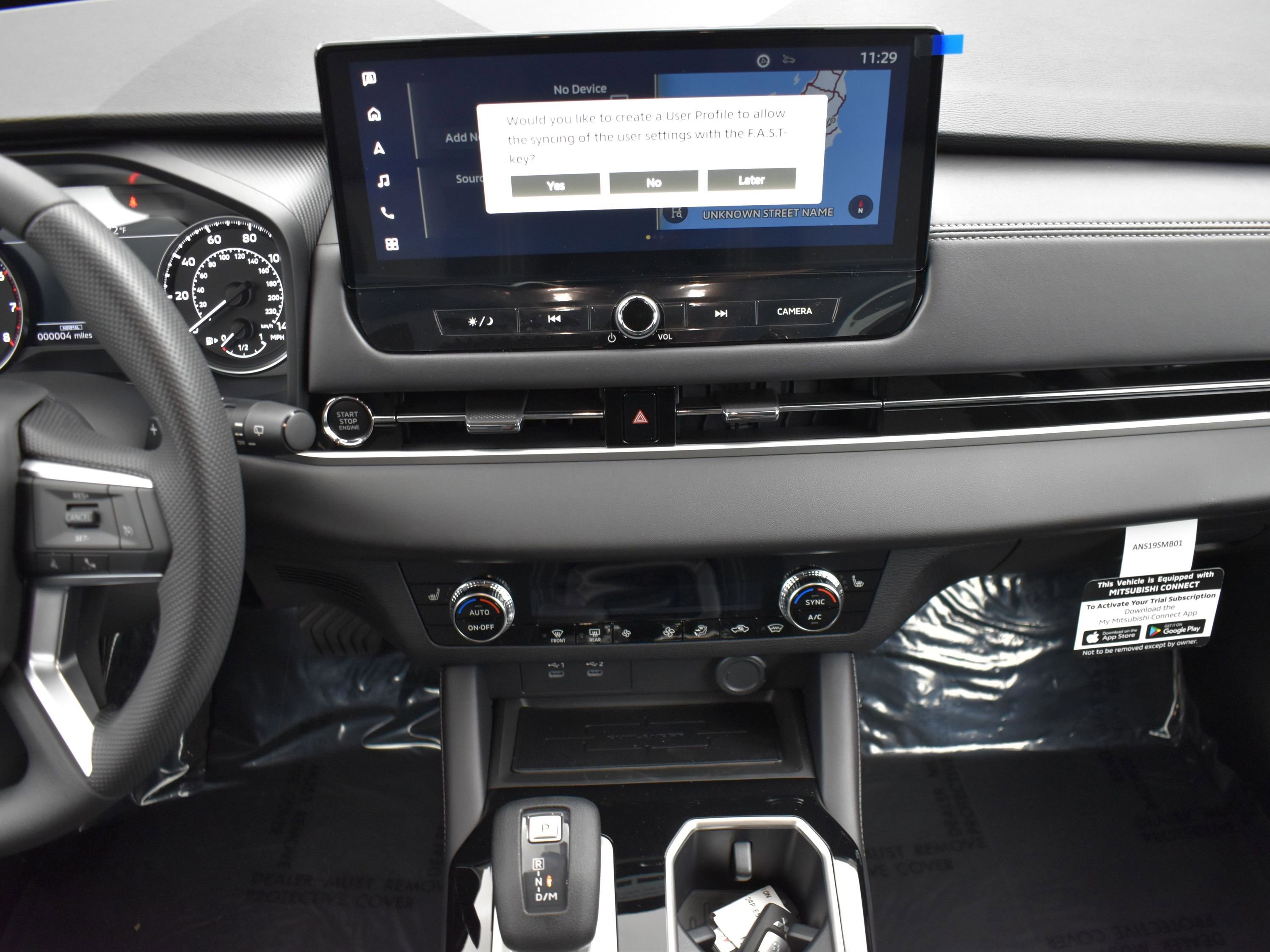 2025 Mitsubishi Outlander ES photo 17