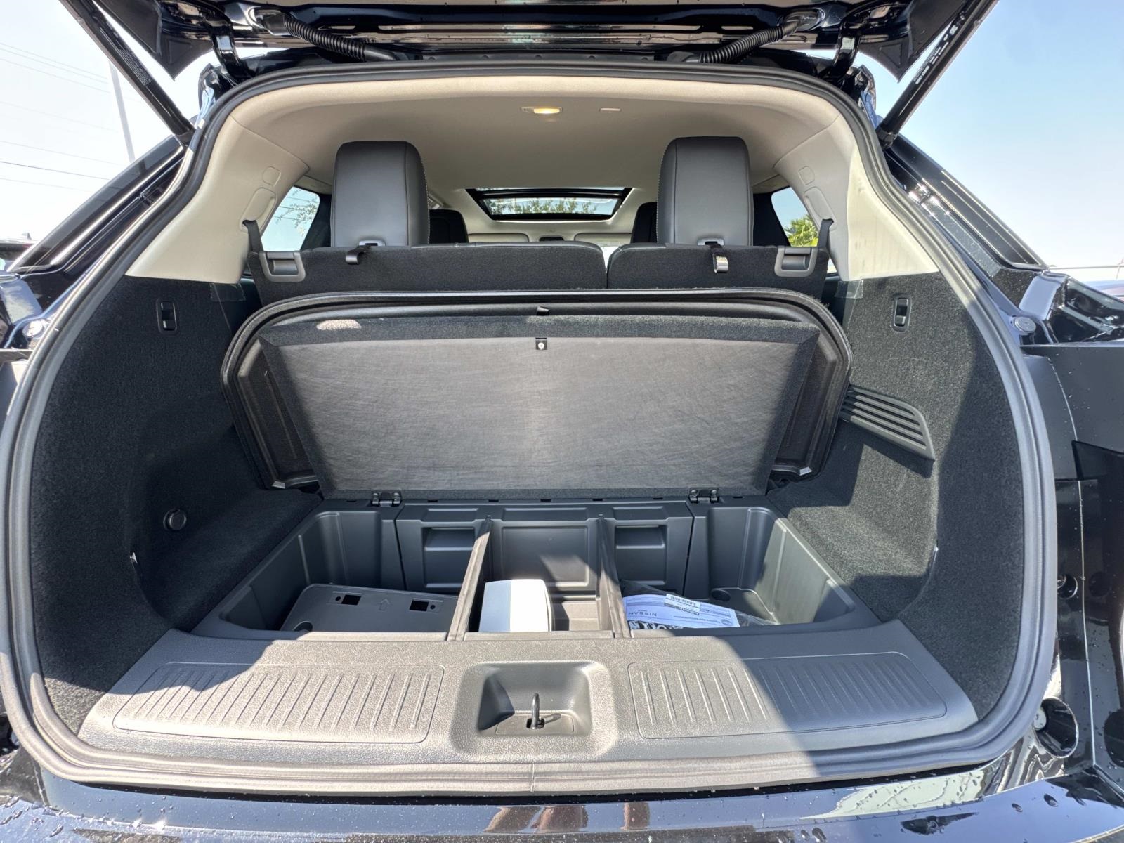 2026 Infiniti QX60 Luxe photo 6