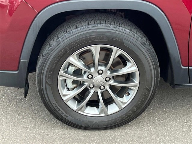 2021 Jeep Cherokee Latitude Lux photo 24