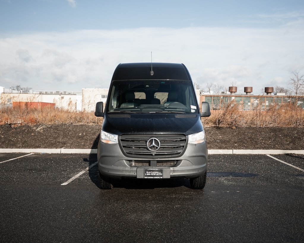 2024 Mercedes-Benz Sprinter Passenger Van Base's photo