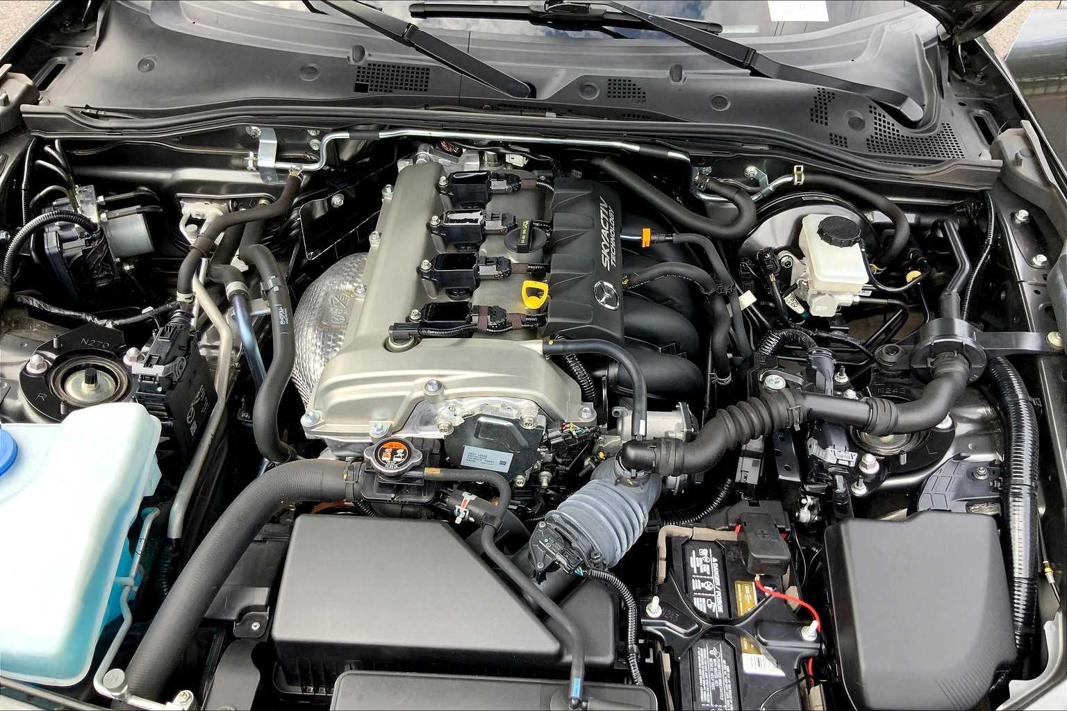 2019 Mazda MX-5 Miata Miata RF Grand Touring photo 25