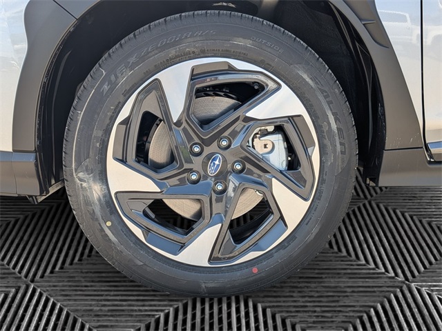 2025 Subaru Crosstrek Limited photo 9
