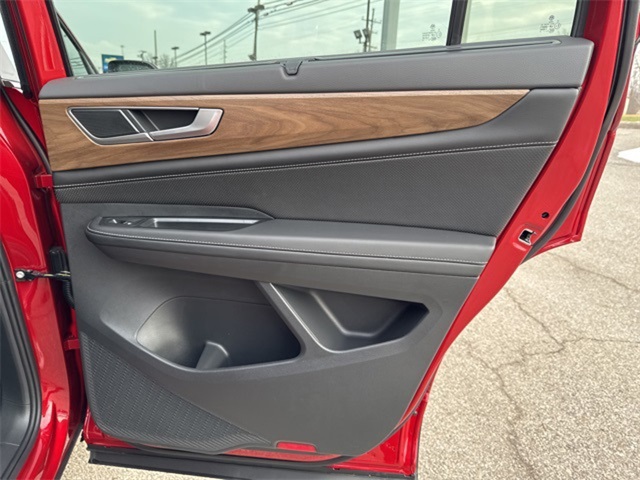 2025 Volkswagen Atlas SE Technology photo 35