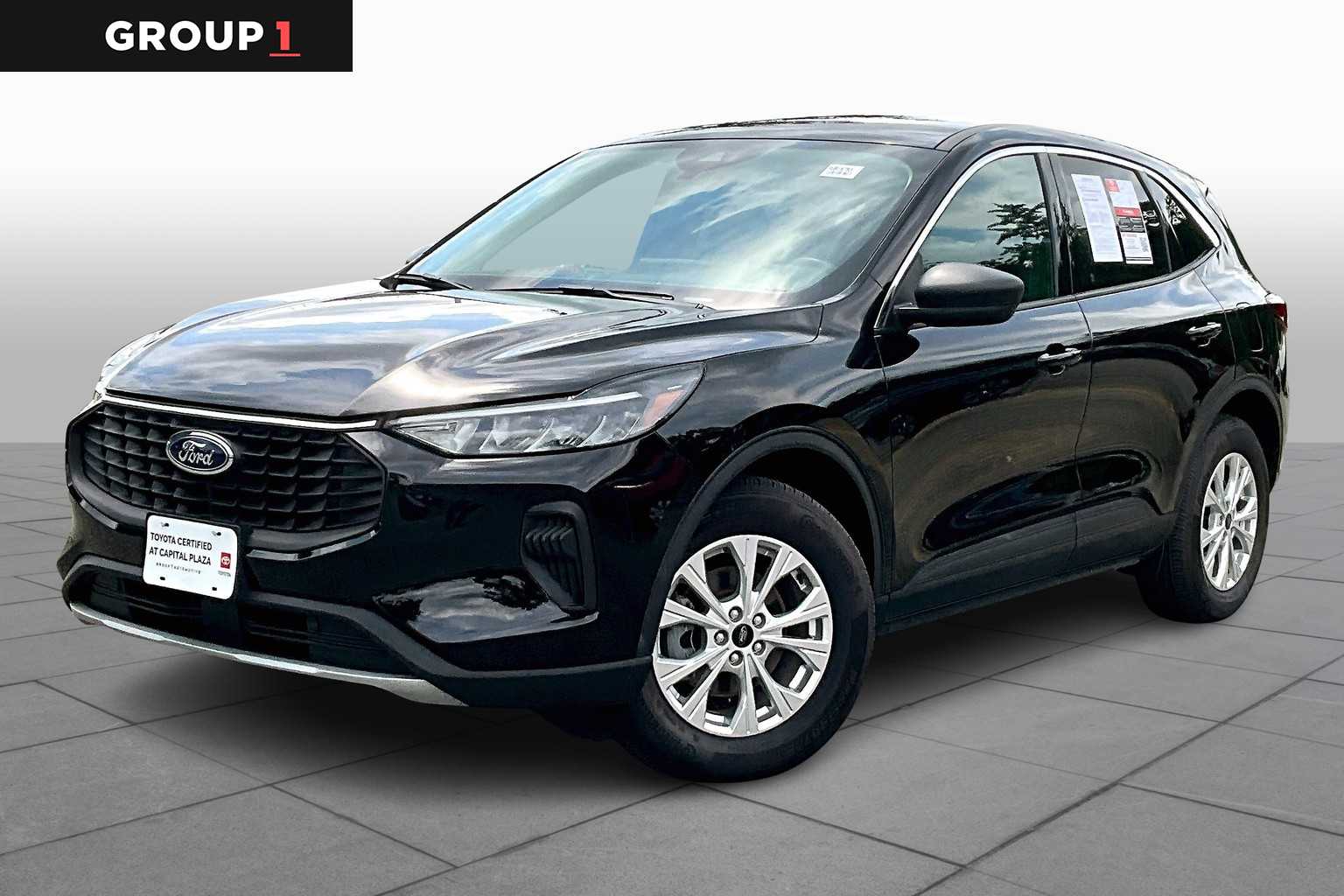 2023 Ford Escape Active's photo