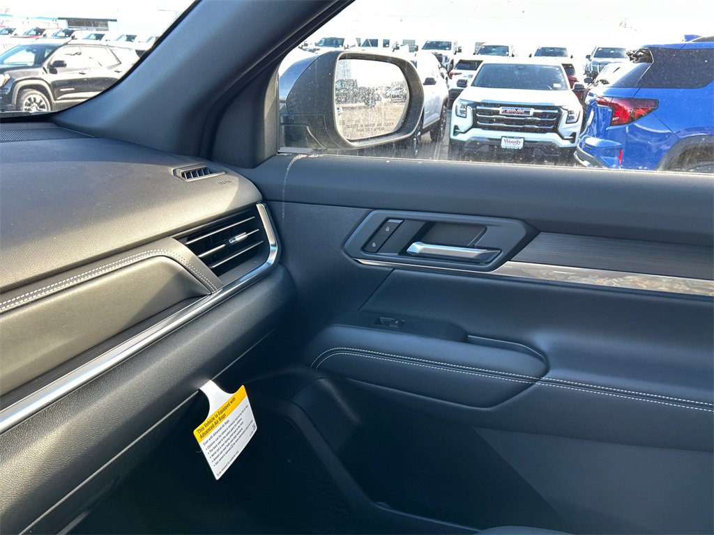 2026 GMC TERRAIN - Image 24