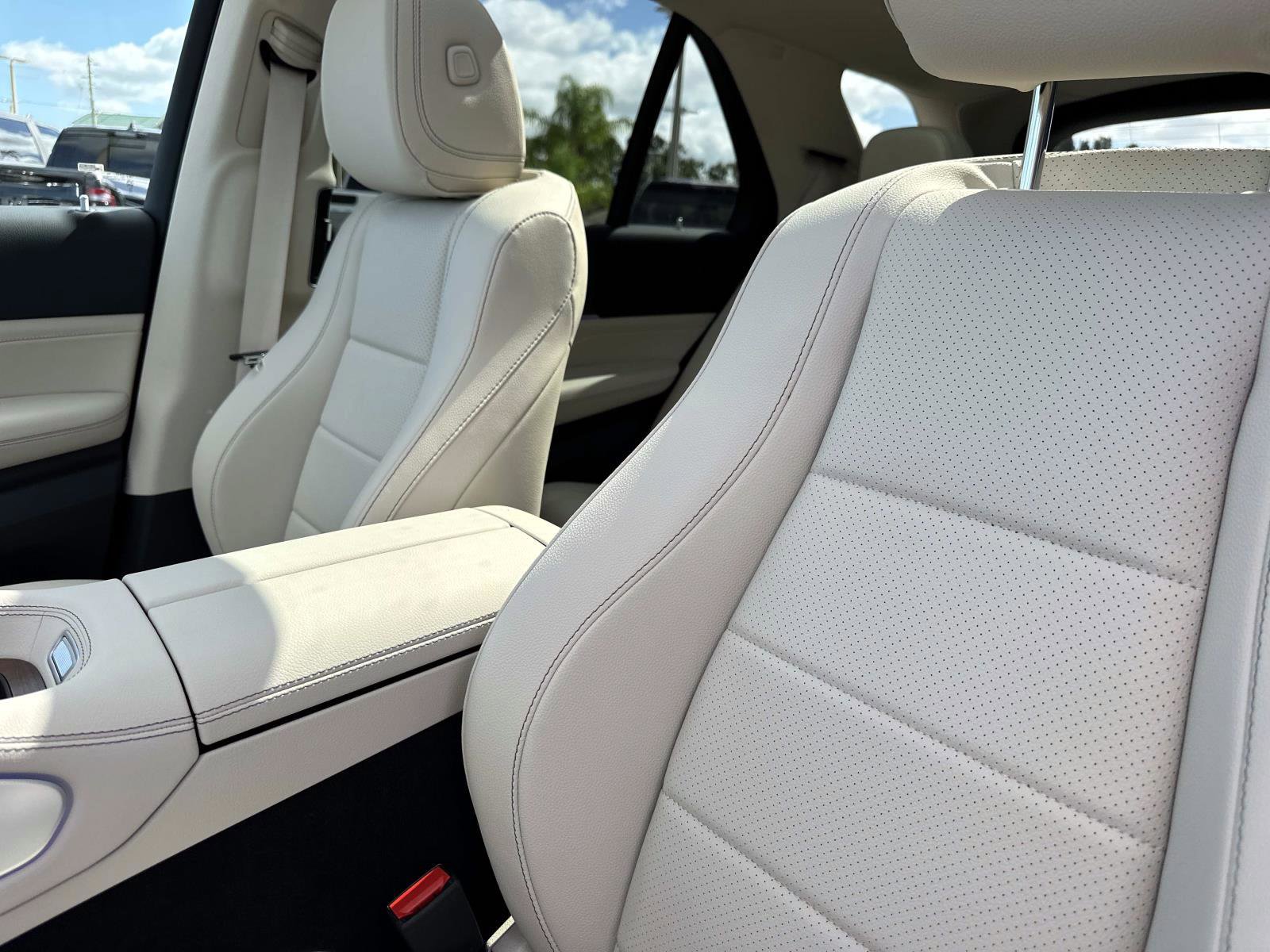 2026 Mercedes Benz GLE 450 4MATIC photo 22
