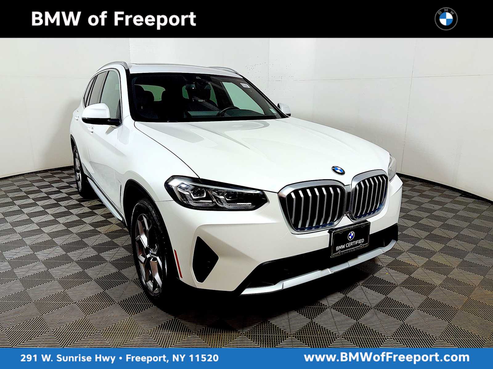 2023 BMW X3 30i's photo