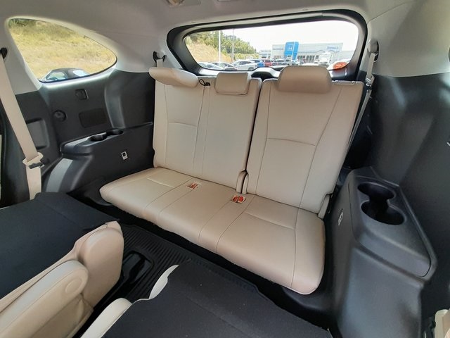 2022 Toyota Highlander XLE photo 48