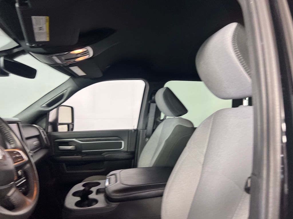 2024 Ram 2500 Big Horn photo 20