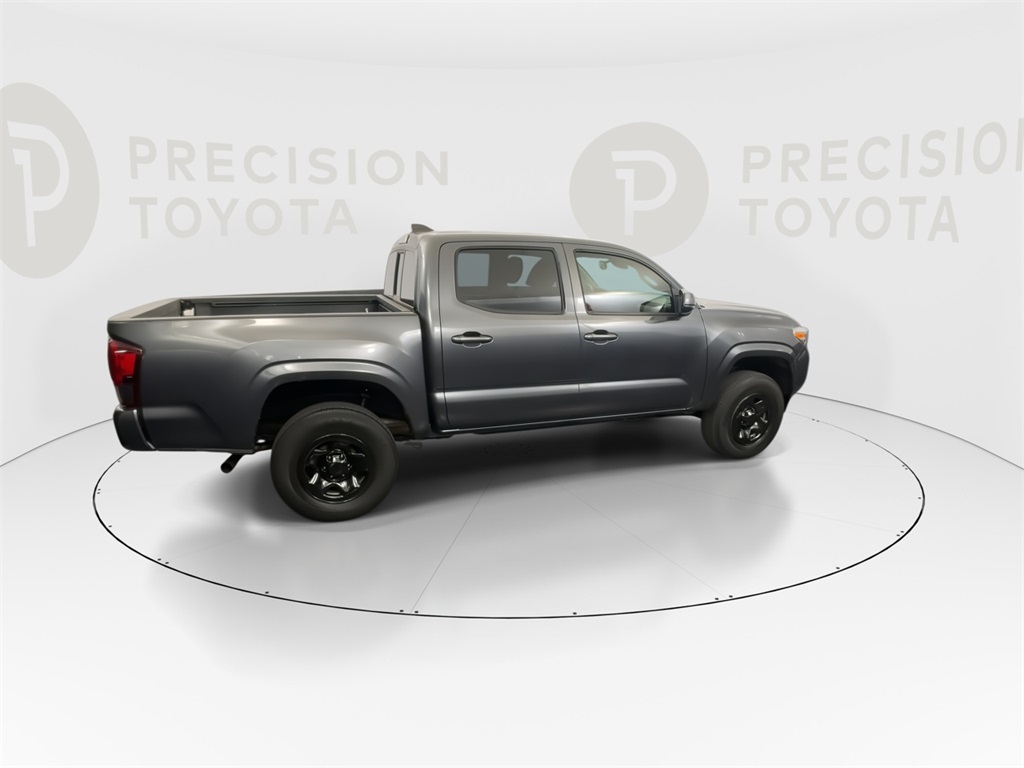 2022 Toyota Tacoma SR5 photo 20
