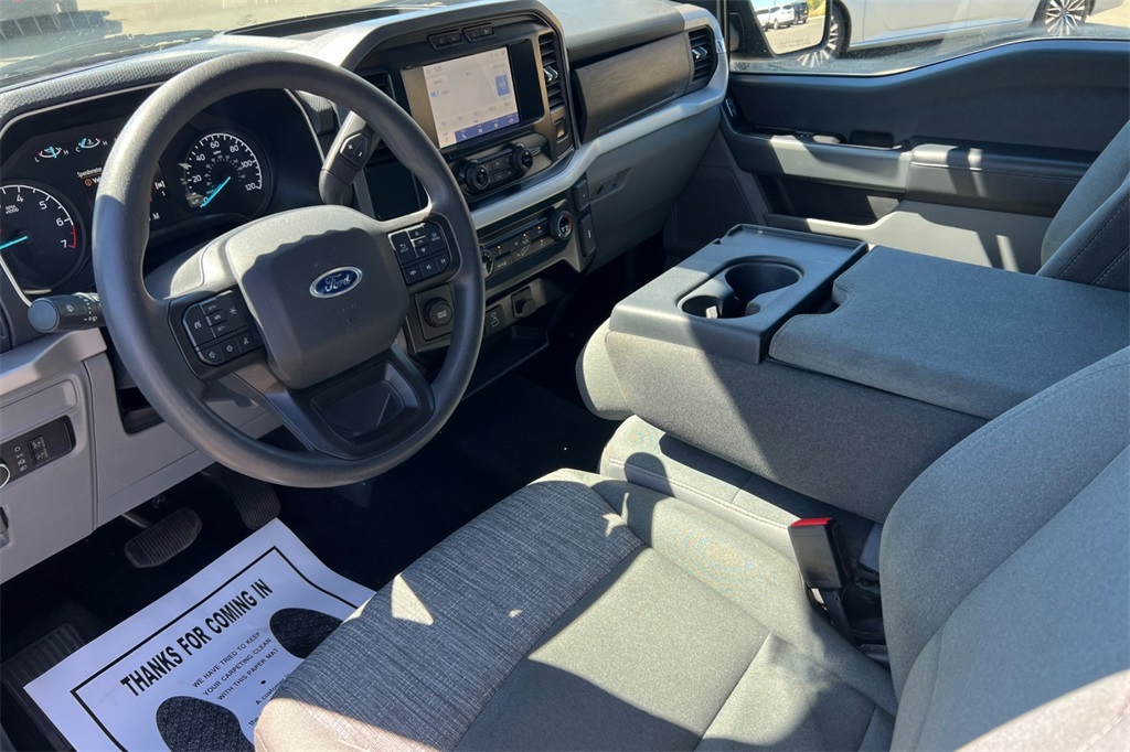 2023 Ford F-150 XL photo 4