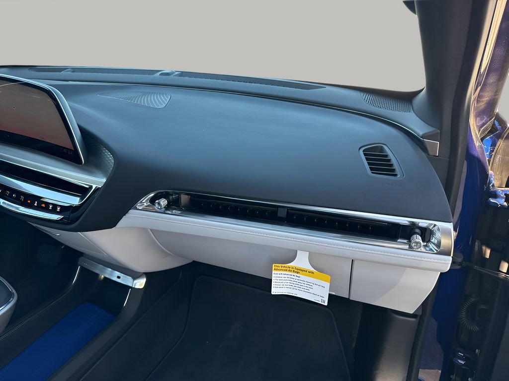 2025 Cadillac Lyriq Sport photo 10