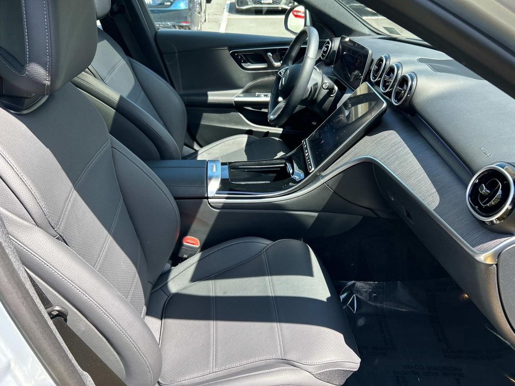 2024 Mercedes Benz C 300 4MATIC photo 22