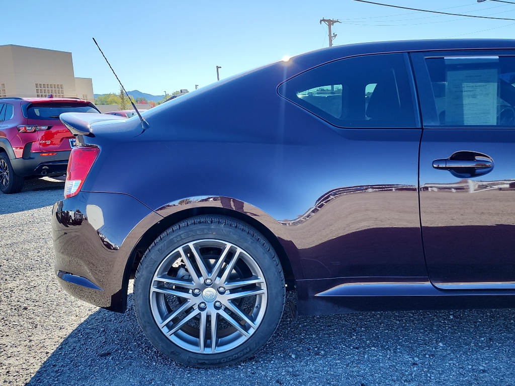 2011 Scion tC Base photo 4