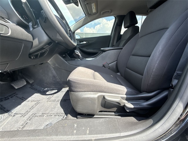 2024 Chevrolet Malibu LS photo 12