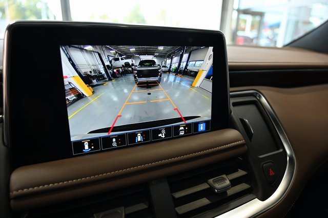 2022 Chevrolet Tahoe High Country photo 18