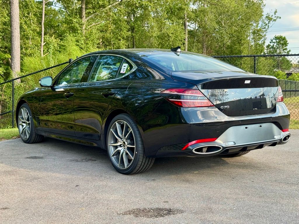 2026 Genesis G70 2.5T Prestige photo 11