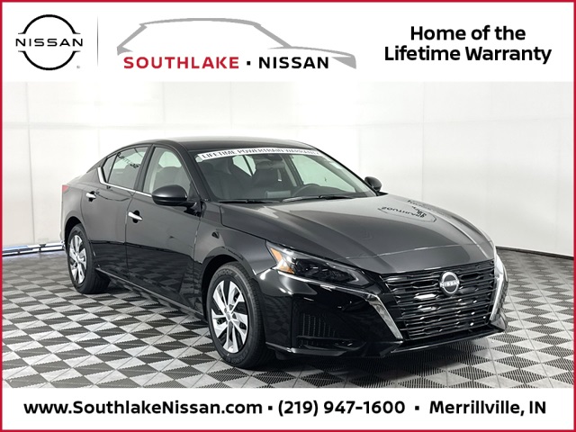 2025 Nissan Altima S's photo