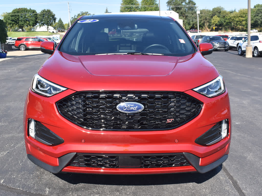 2022 Ford Edge ST photo 19
