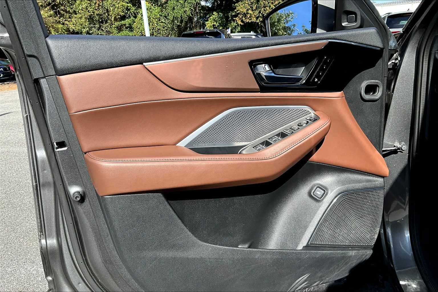 2022 Acura MDX Technology photo 20
