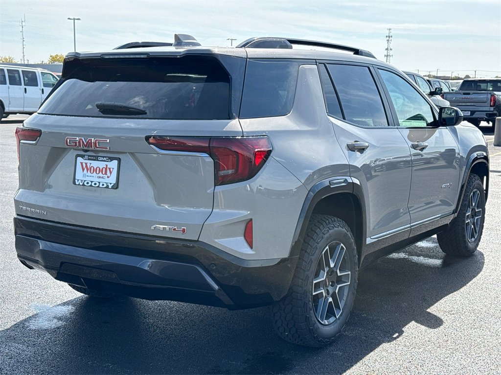 2026 GMC TERRAIN - Image 7